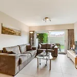 Luxury With Garden Close To The Appartamento Ostenda