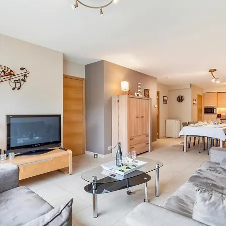 Luxury With Garden Close To The Ostend