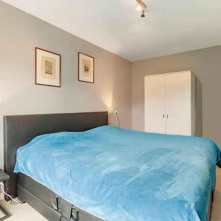 Luxury With Garden Close To The Апартаменты Остенде