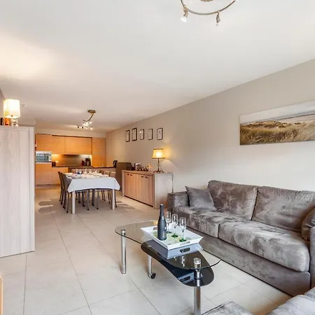 Luxury With Garden Close To The Apartamento